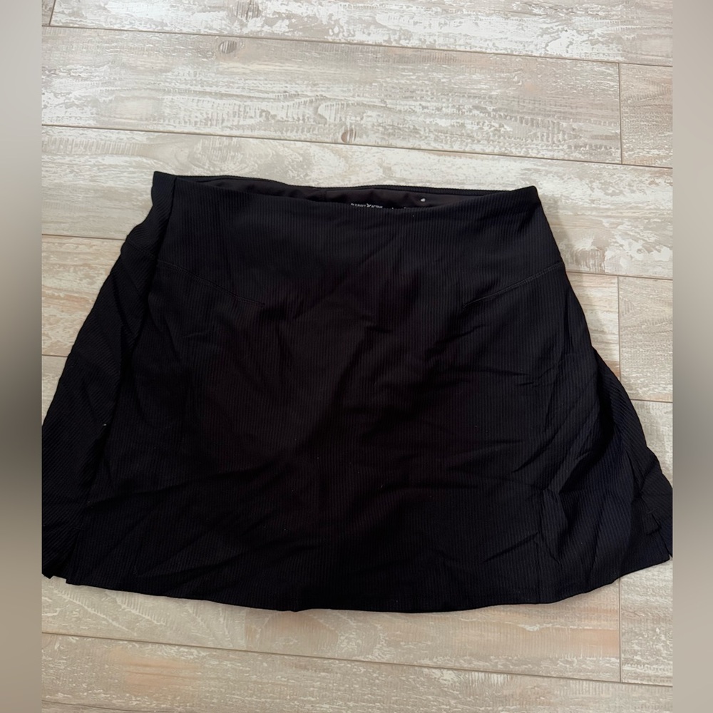 Old Navy Ribbed activewear skort